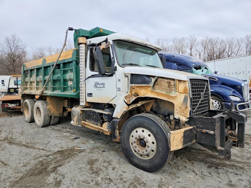 2013 Volvo VHD Dump Truck