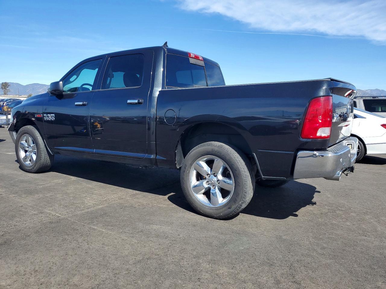 2016 Dodge RAM 1500 SLT