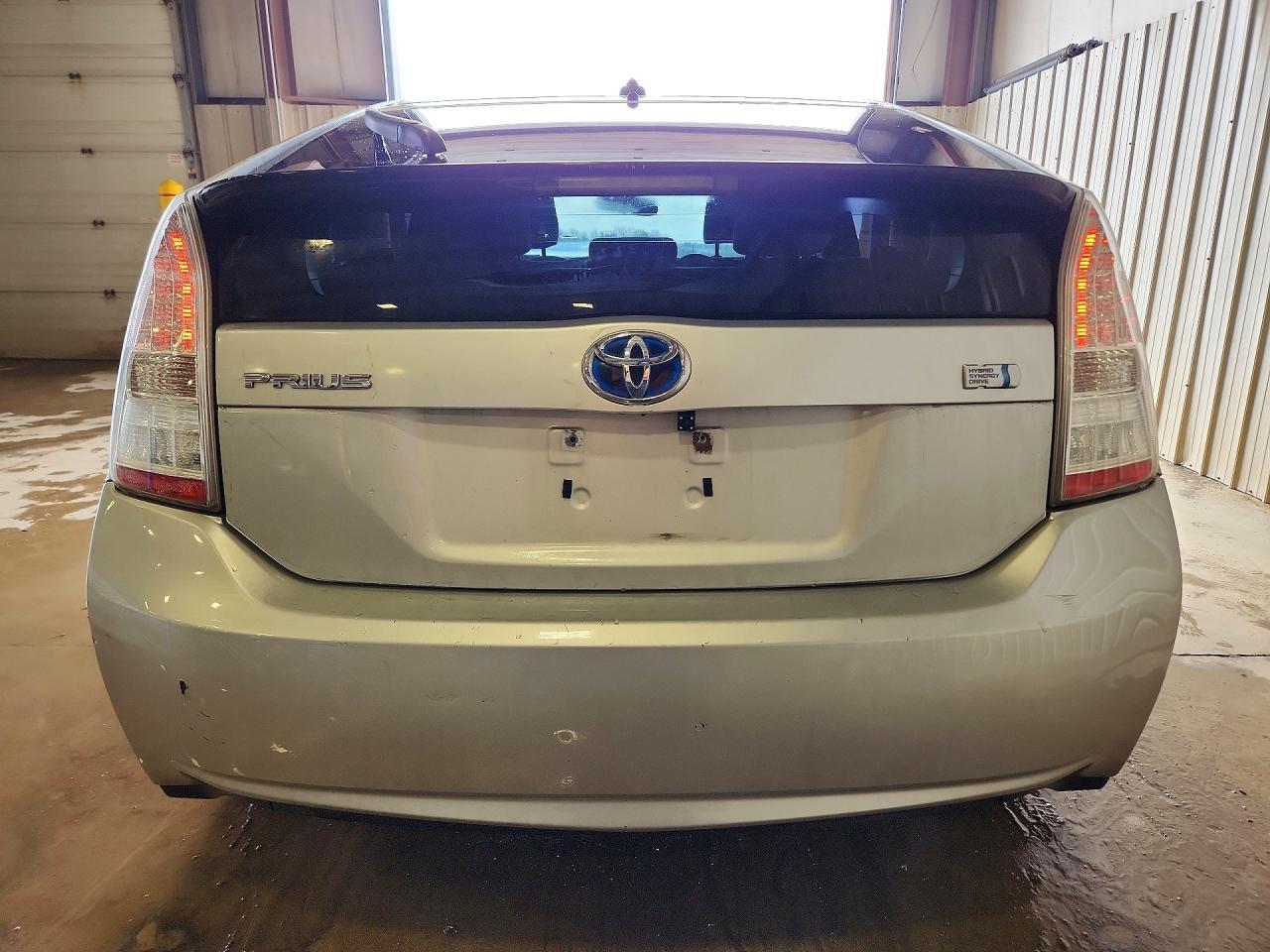 2010 Toyota Prius ii