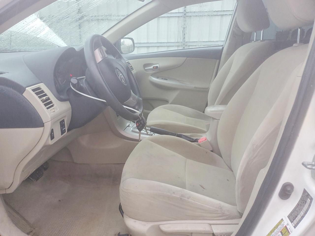 2011 Toyota Corolla le