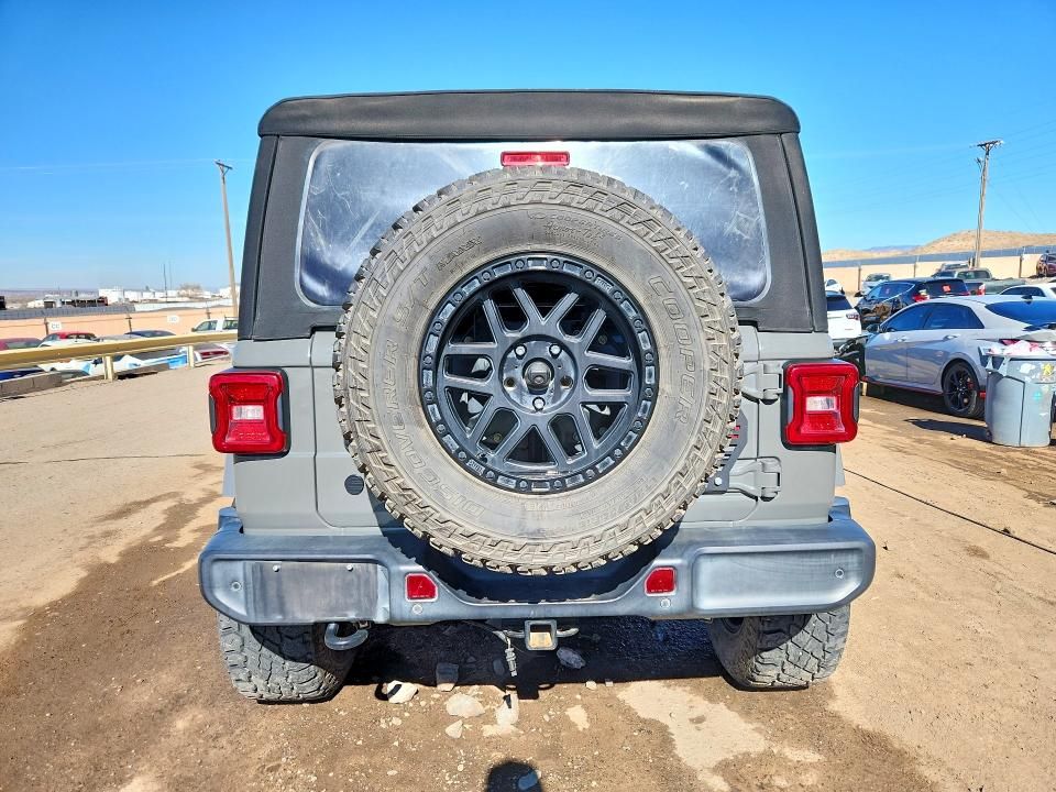 2020 Jeep Wrangler Unlimited Sahara