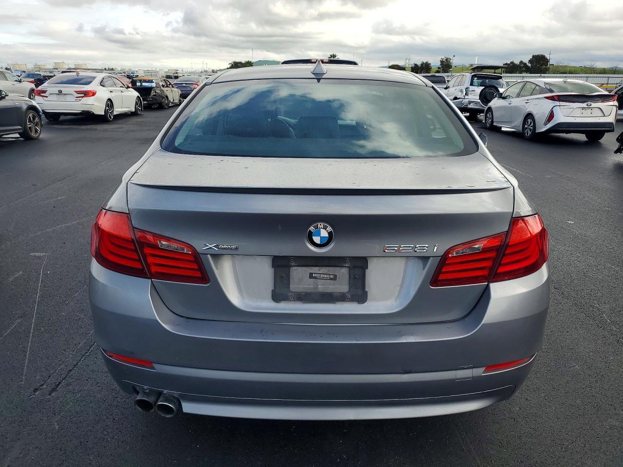 2013 BMW 528 xi