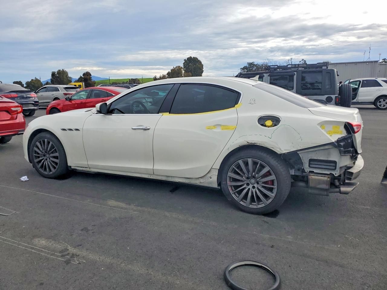 2017 Maserati Ghibli Luxury