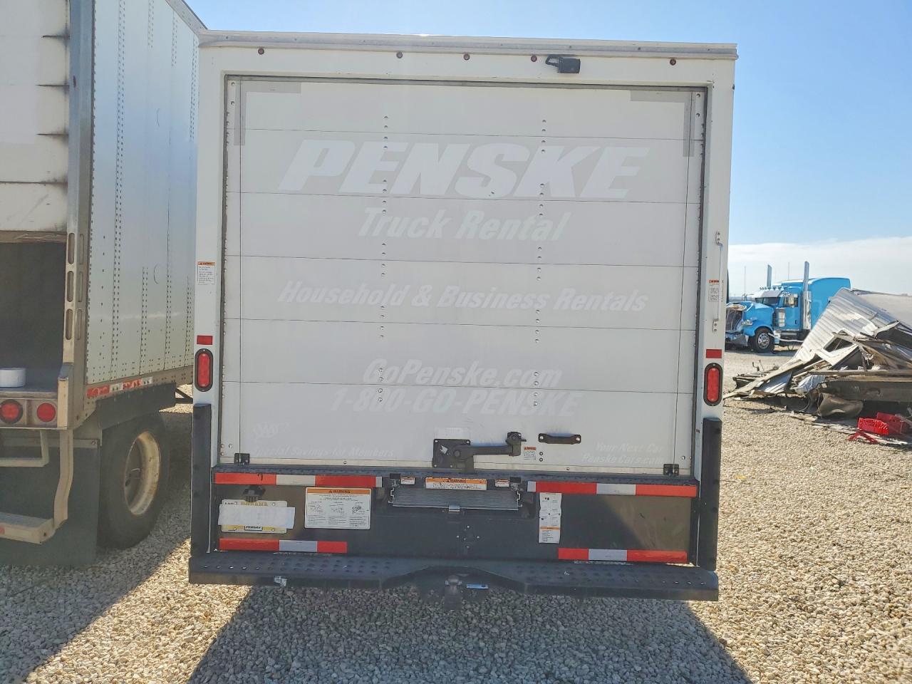 2022 Ford E350 BOX Truck