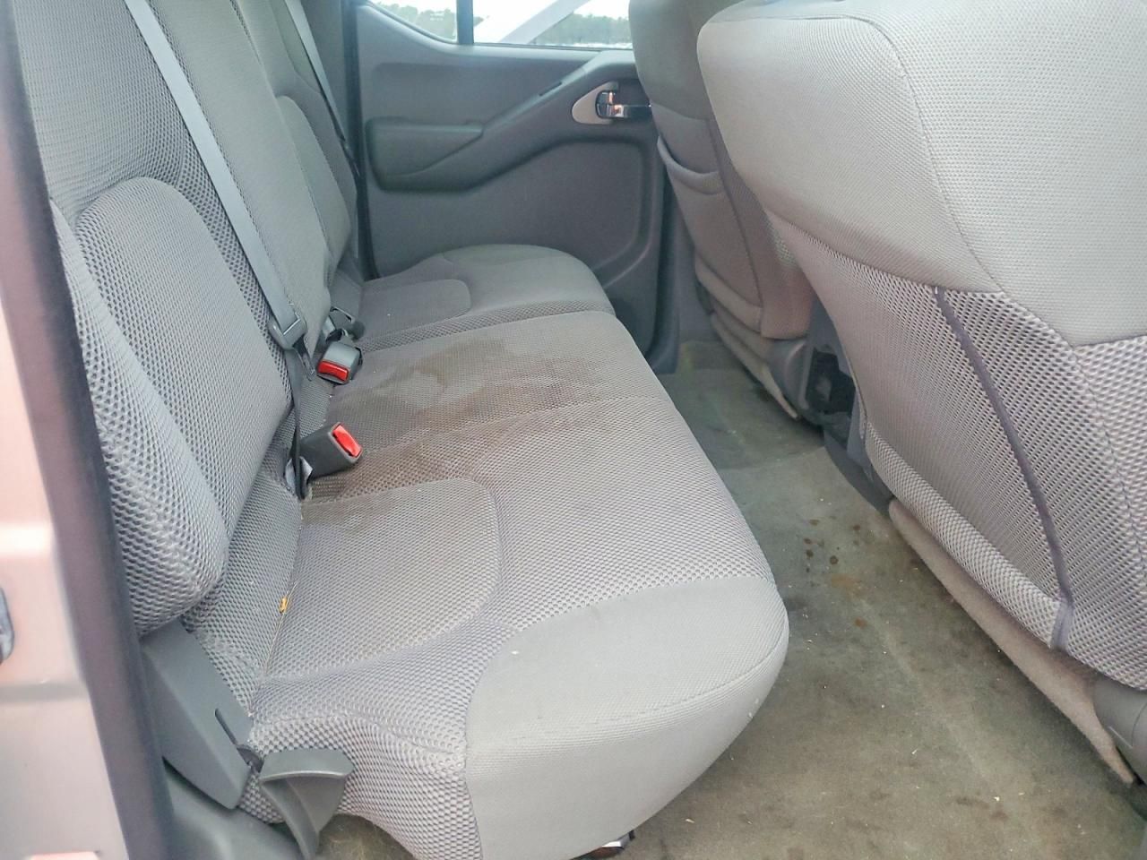 2016 Nissan Frontier S