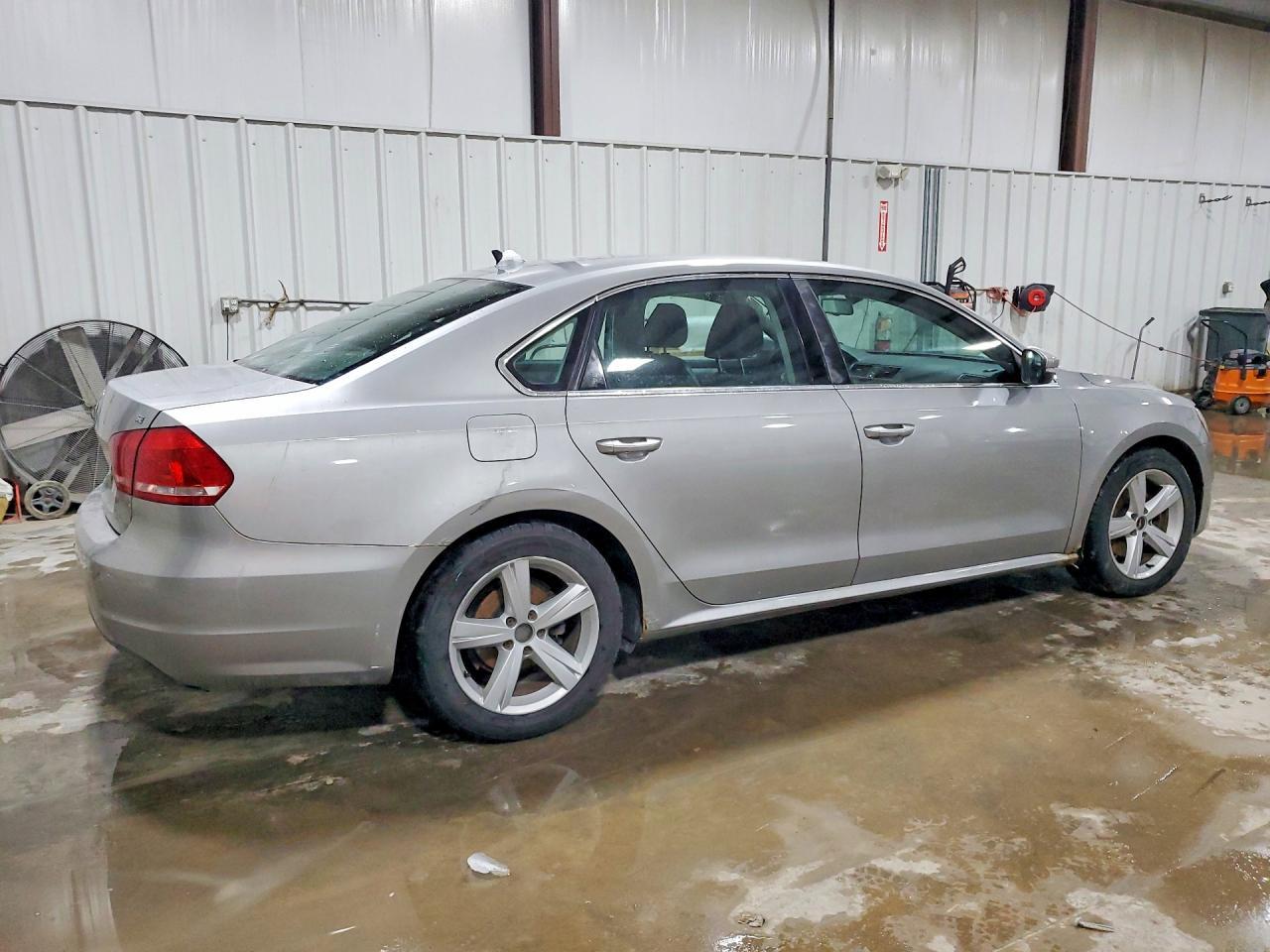 2013 Volkswagen Passat se