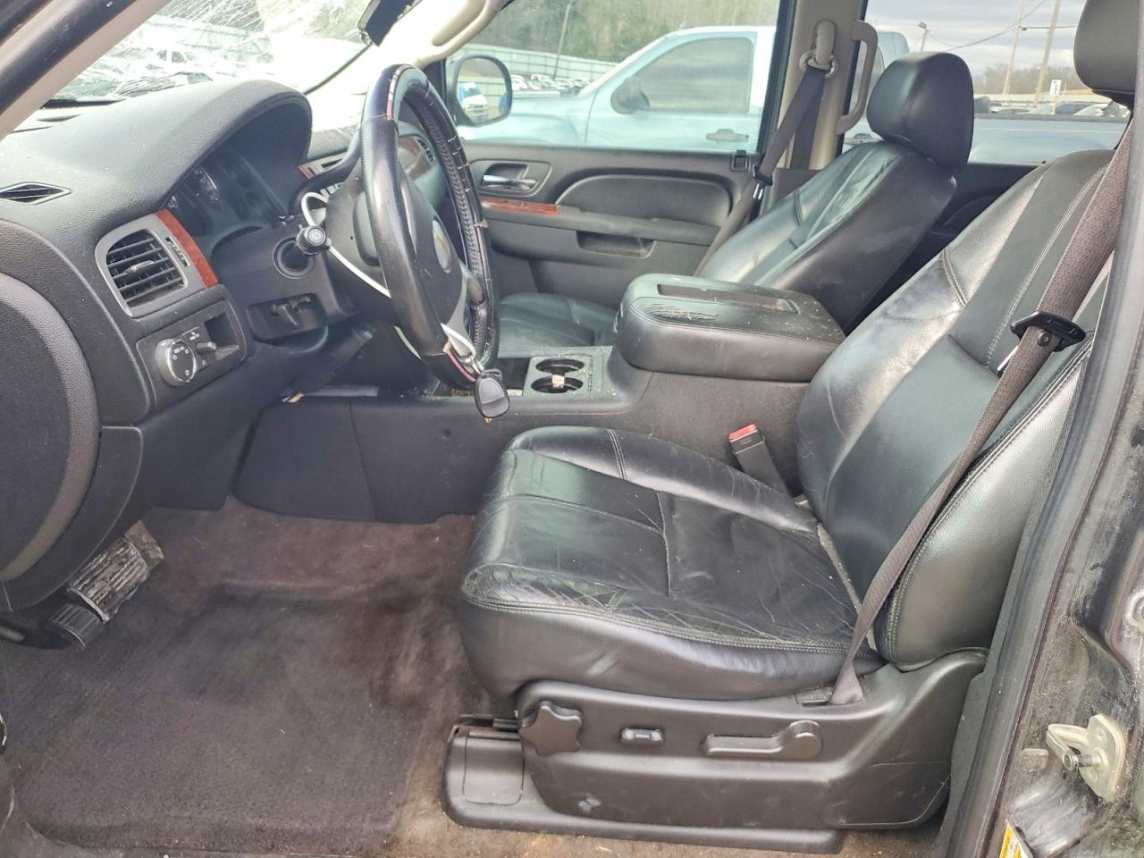 2011 Chevrolet Tahoe C1500 lt