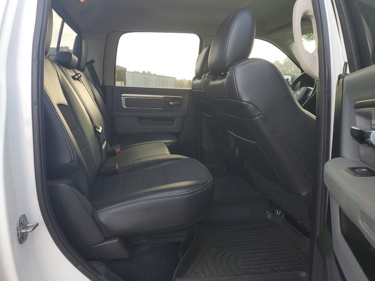 2017 Dodge RAM 1500 SLT