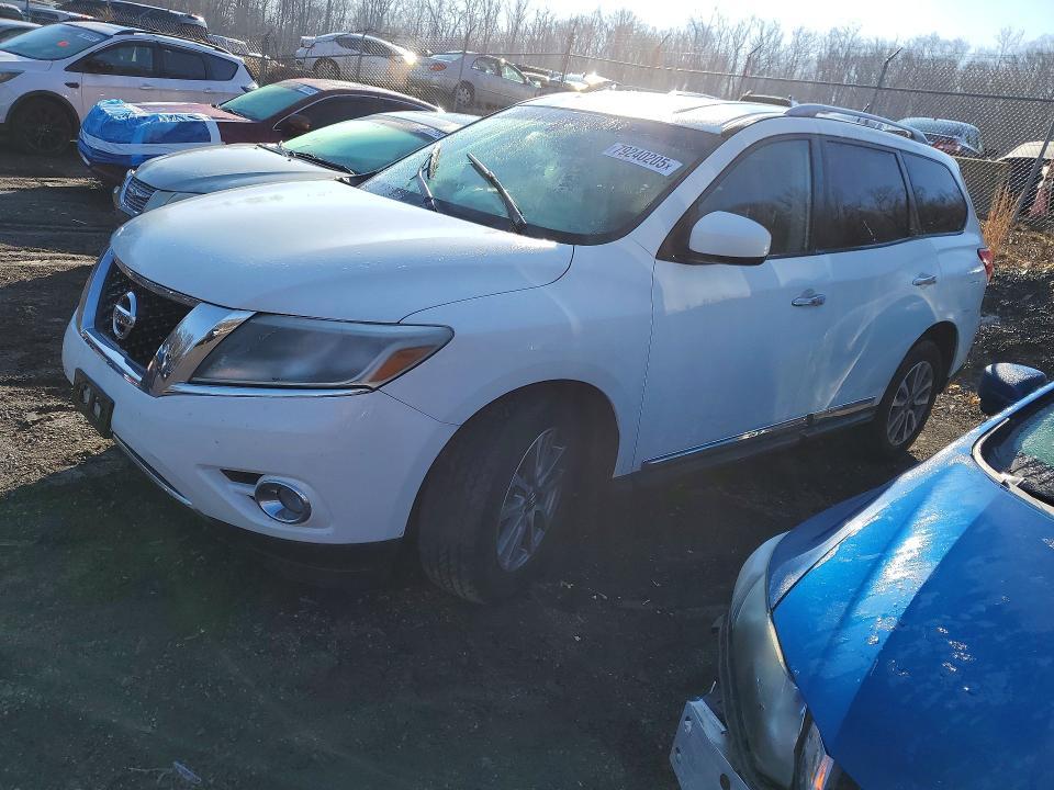 2016 Nissan Pathfinder sl