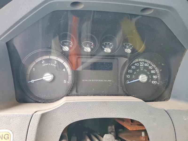 2015 Ford F750 Super Duty Chipper Truck