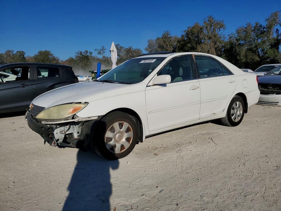 2002 Toyota Camry le