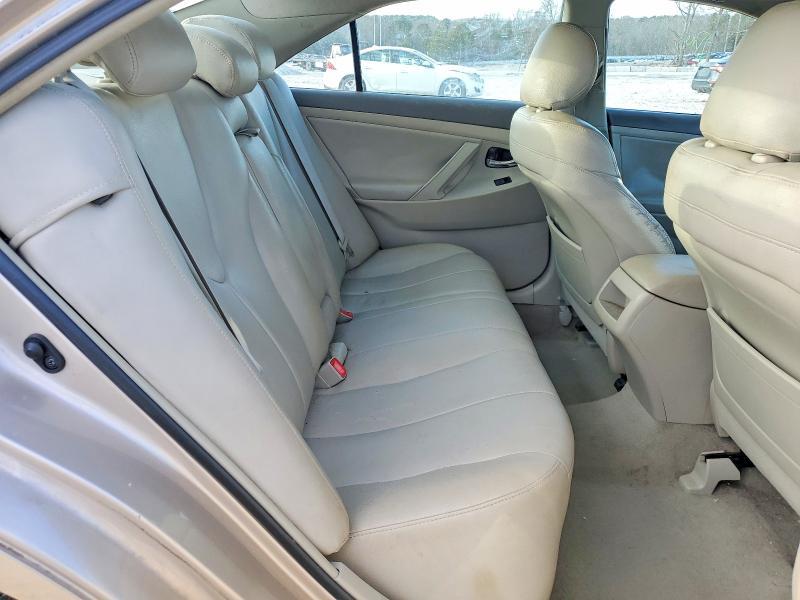 2009 Toyota Camry le