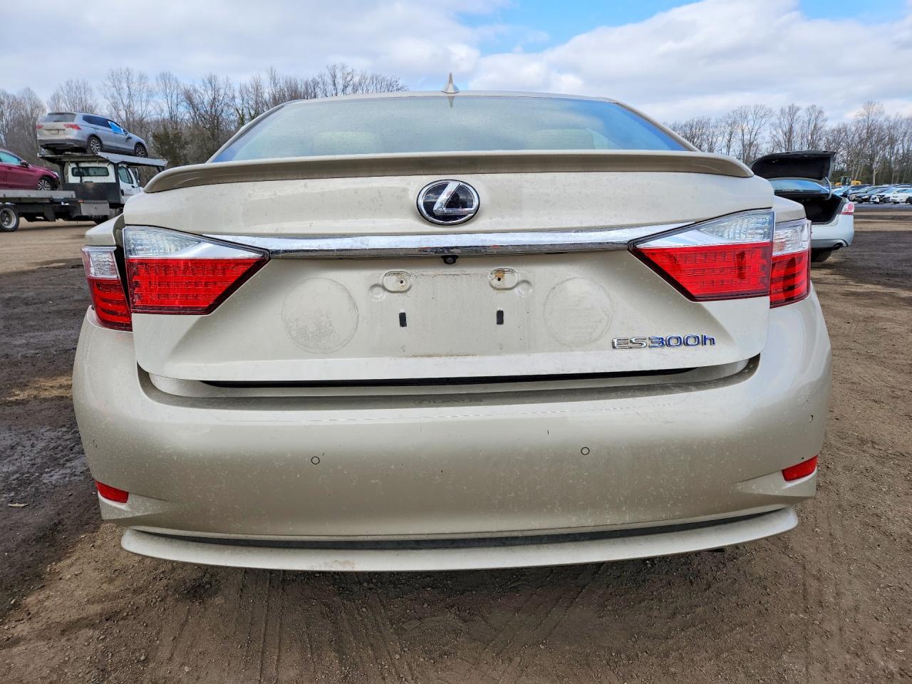 2015 Lexus Es 300h Base