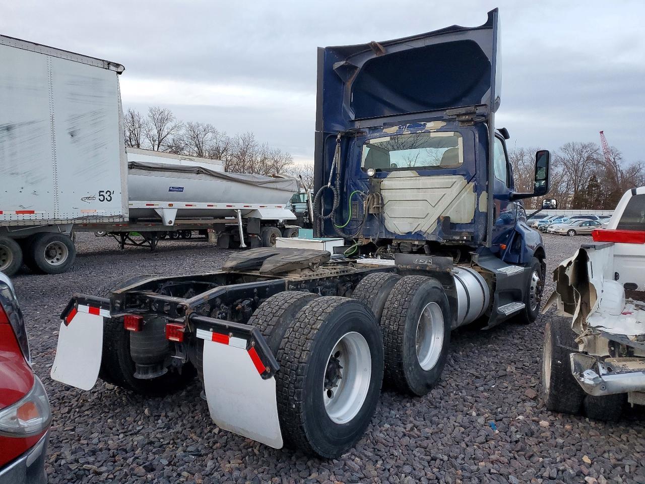 2020 International LT625 Semi Truck