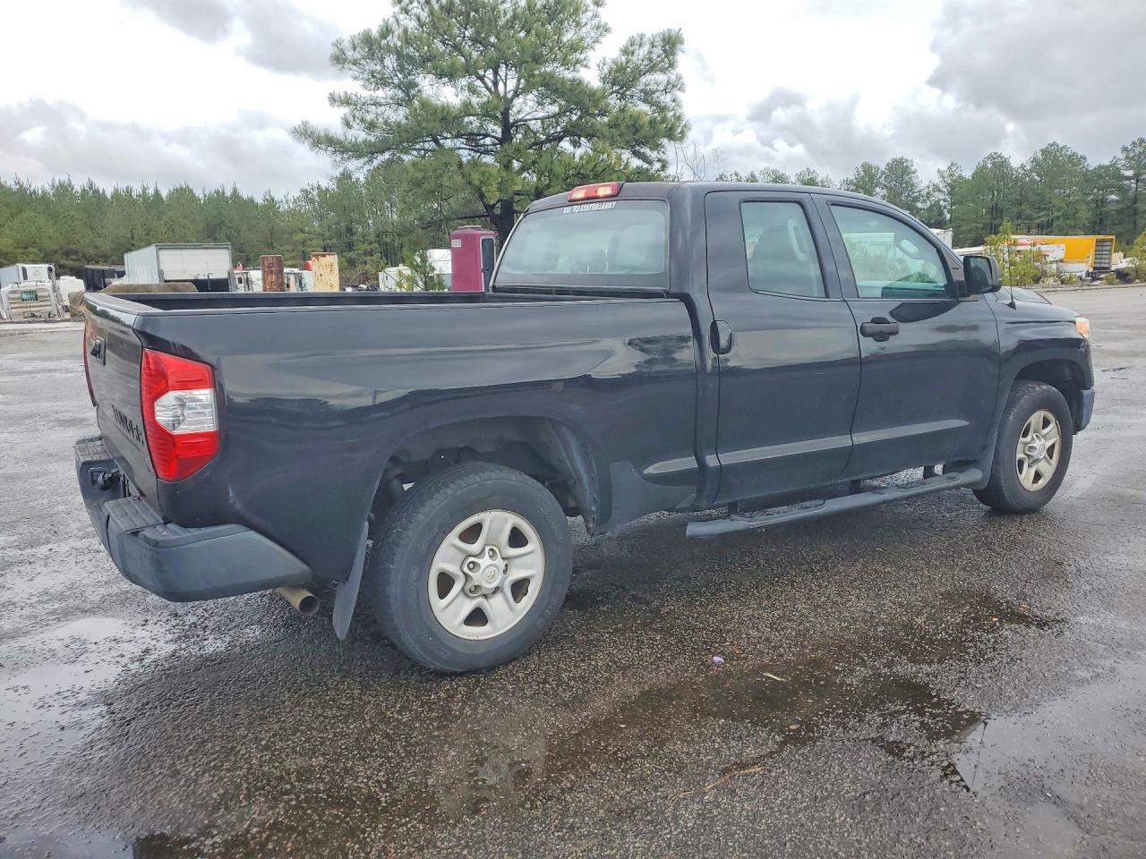2014 Toyota Tundra SR