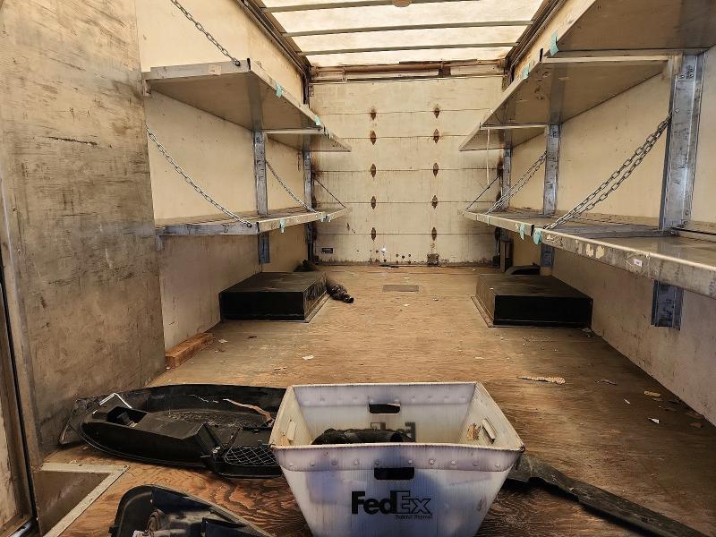 2019 Chev Rolet Express Delivery Truck