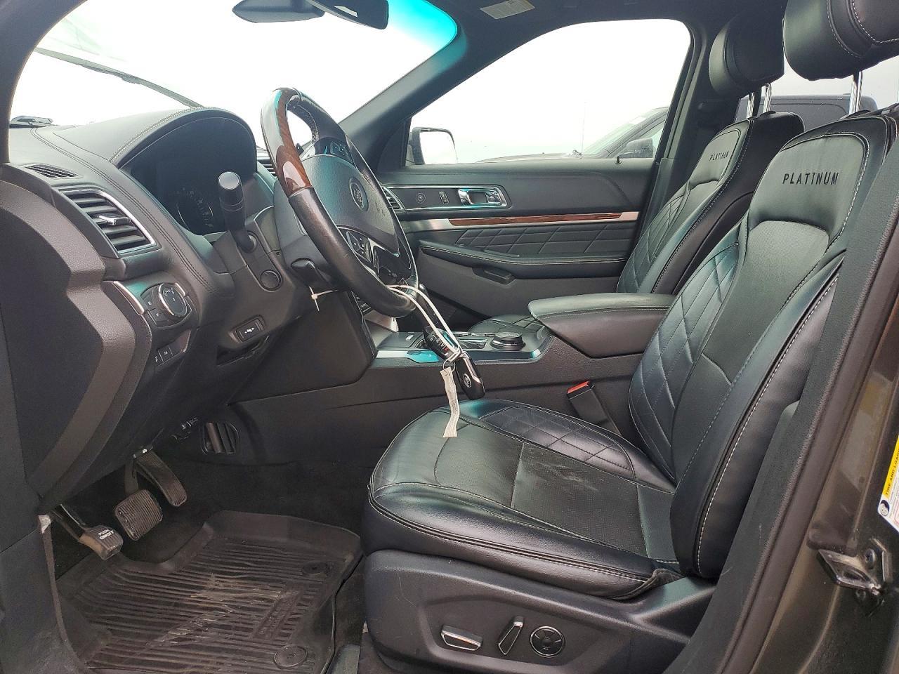 2017 Ford Explorer Platinum