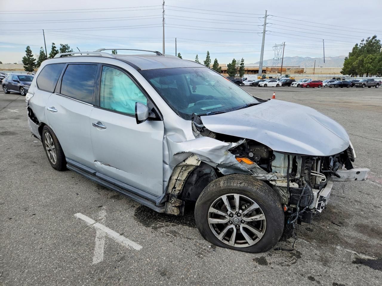 2014 Nissan Pathfinder s