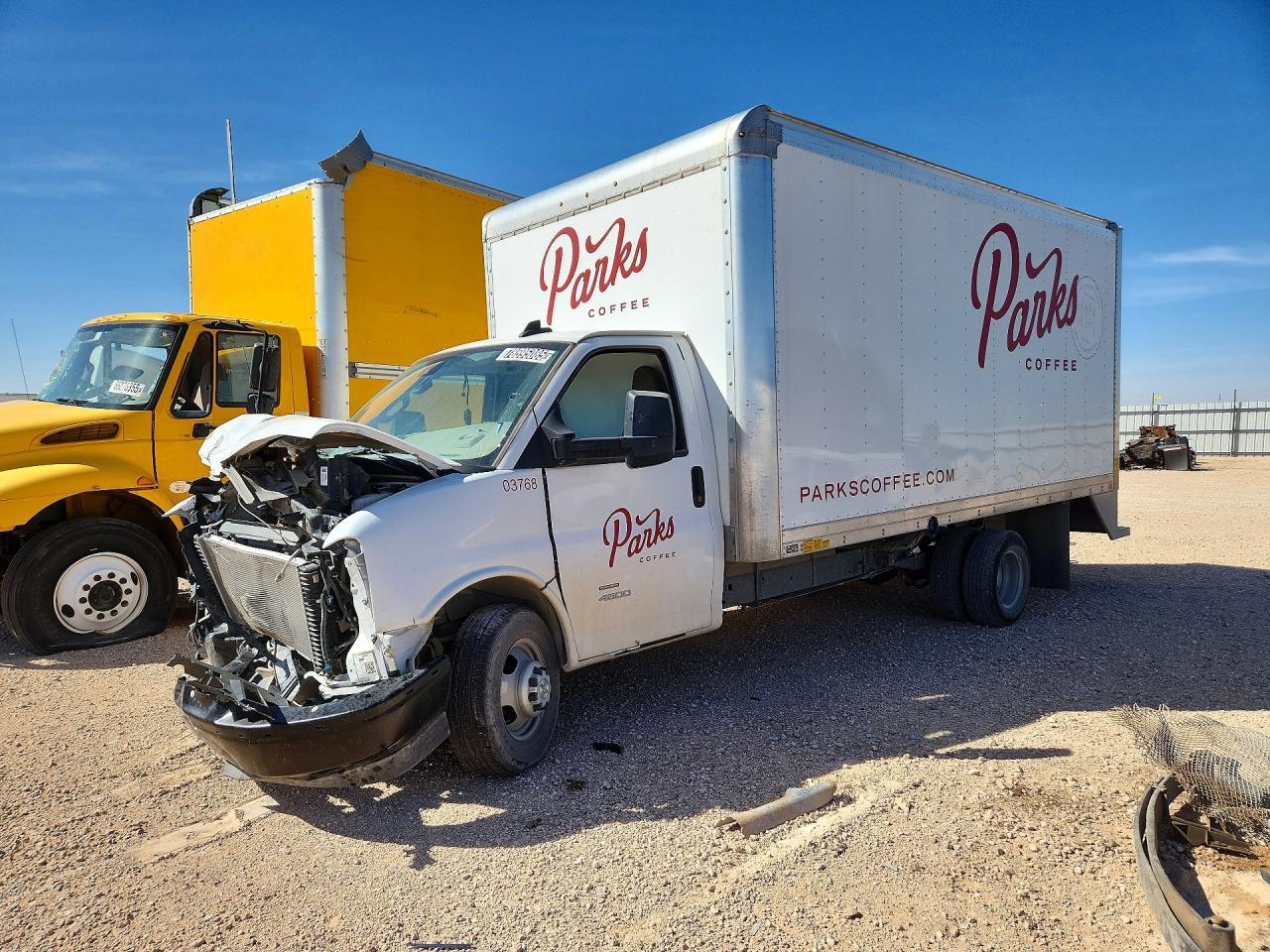 2024 Chev Rolet Express G4500 BOX Truck