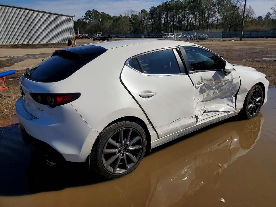 2022 Mazda 3 Preferred