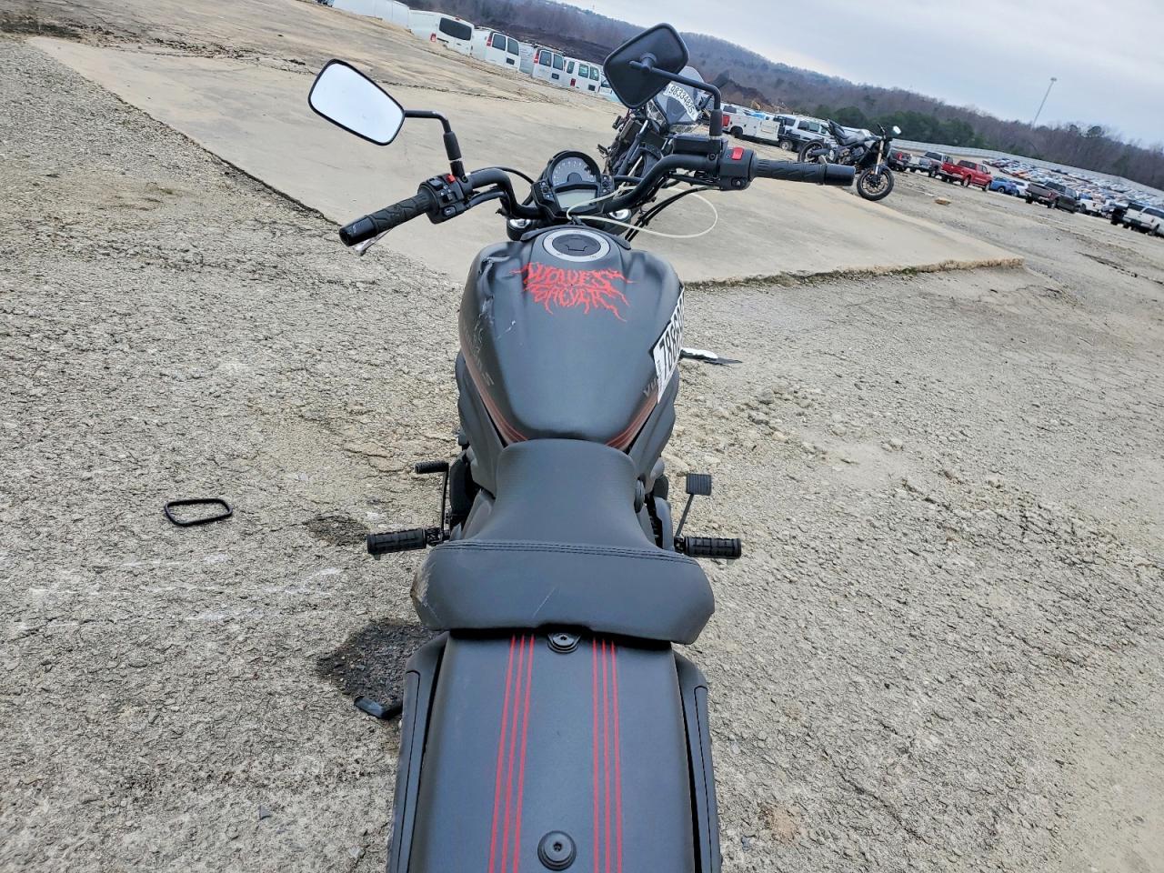 2025 Kawasaki EN650 D