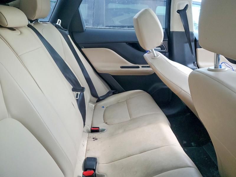 2020 Jaguar F-pace Premium