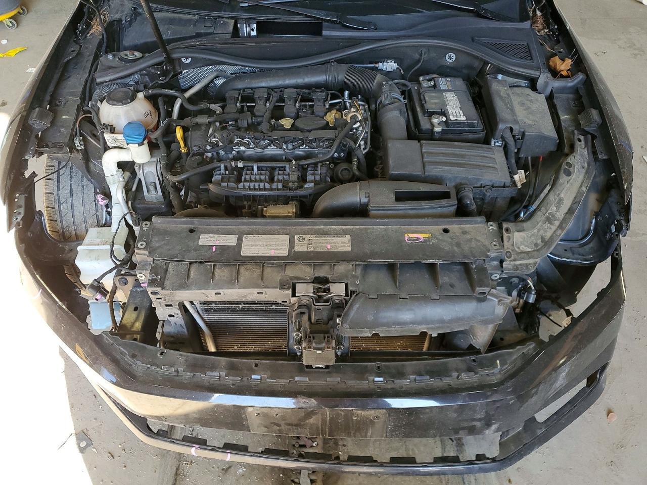 2018 Volkswagen Passat se