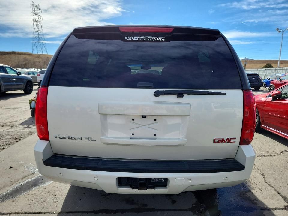 2013 GMC Yukon xl K1500 slt