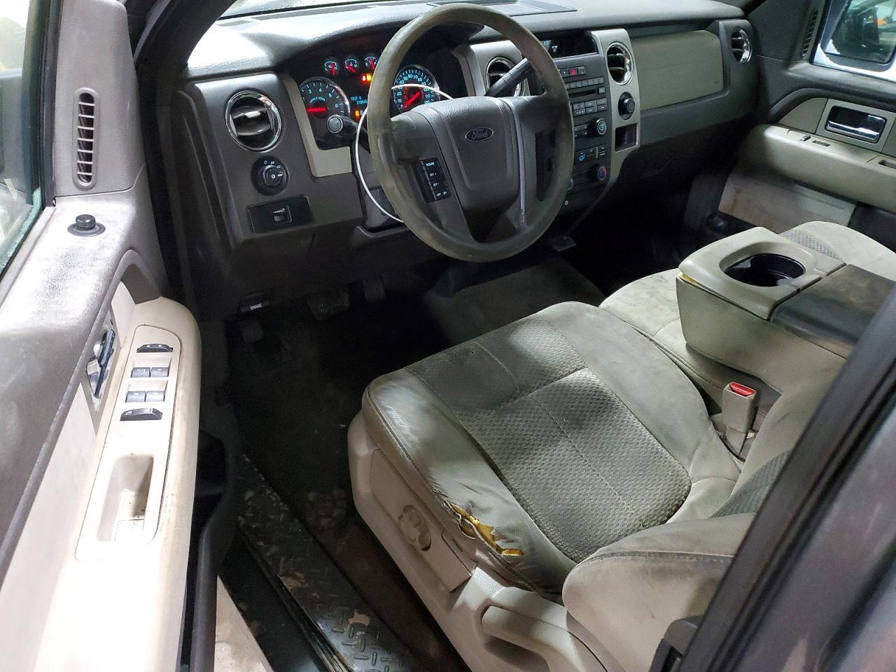2010 Ford F150 Super cab