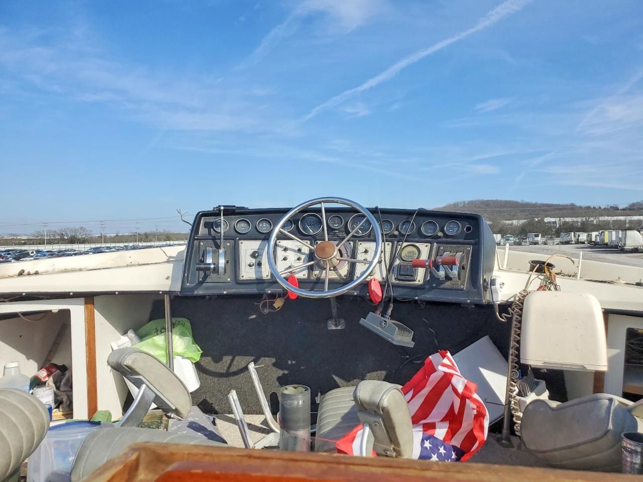 1997 Carver Yachts 29FT Yacht