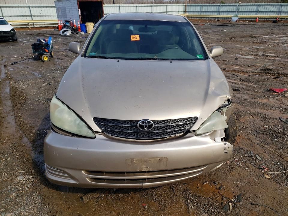 2002 Toyota Camry le