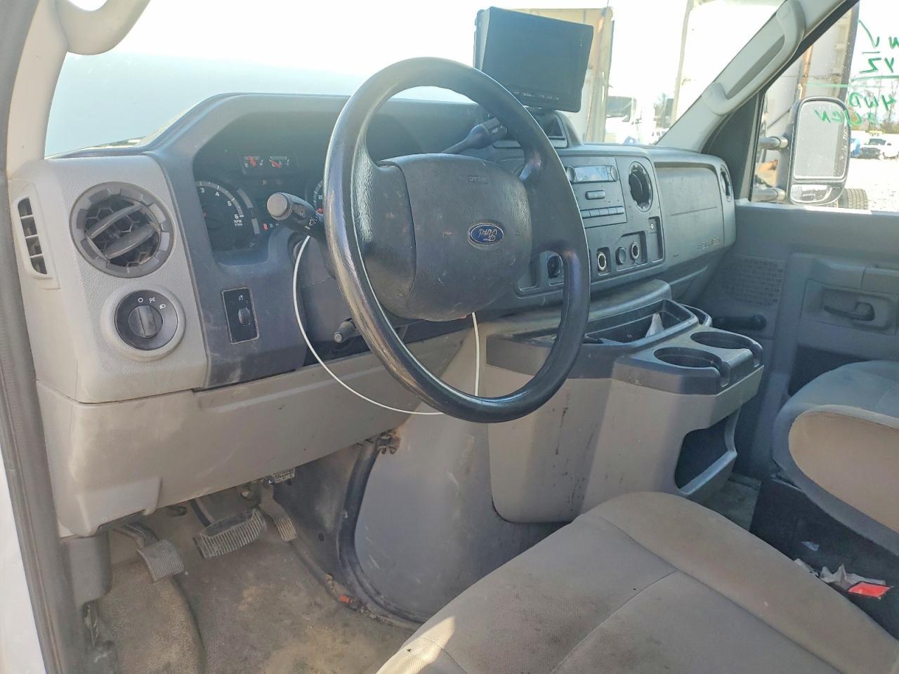2012 Ford E350 Delivery Truck