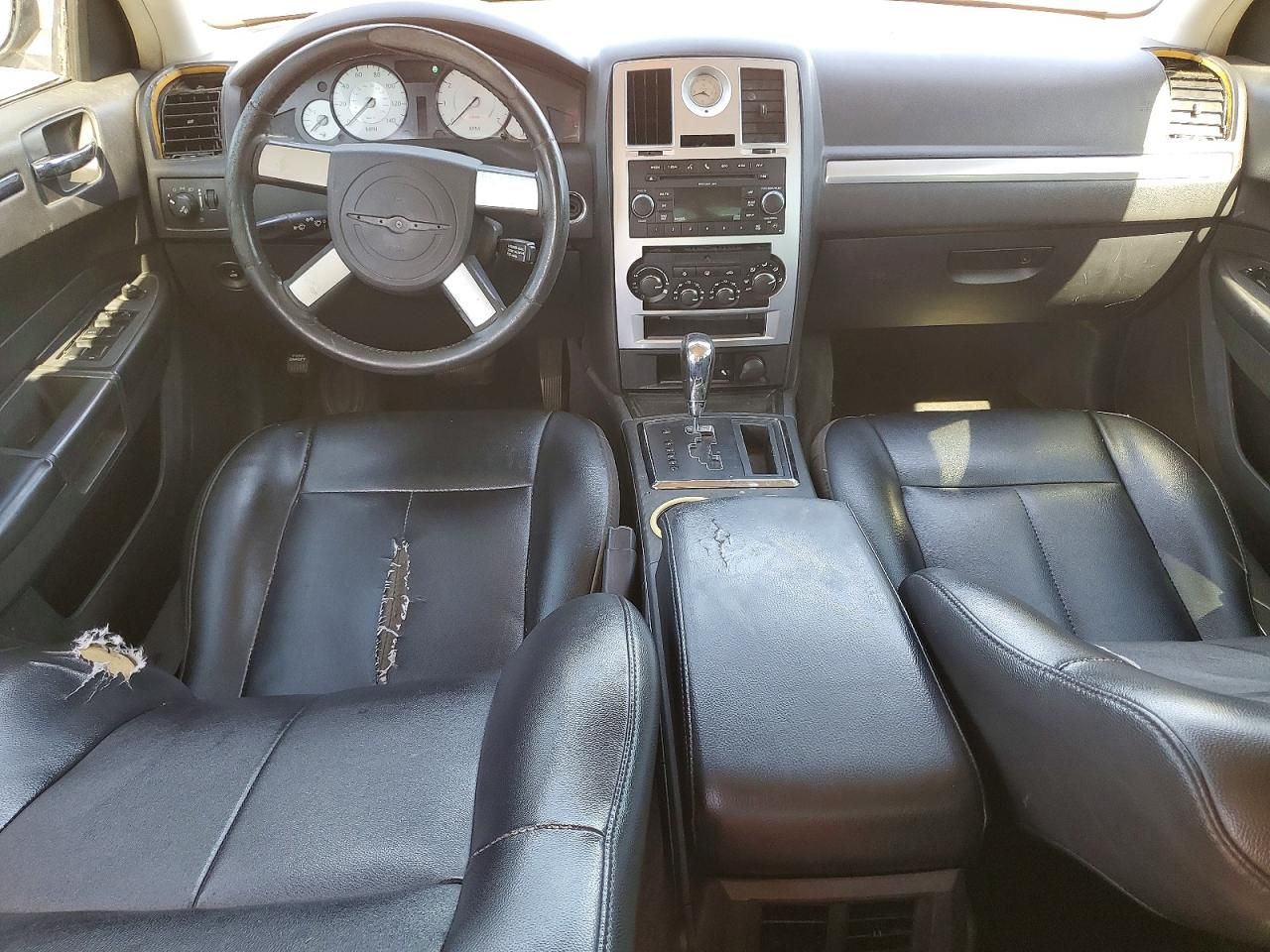 2010 Chrysler 300 Touring