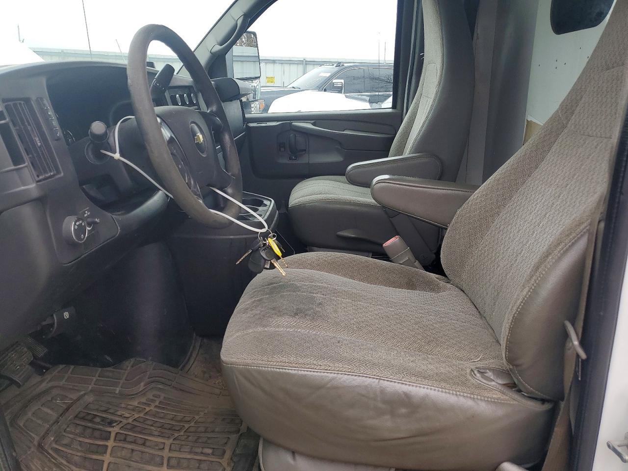 2014 Chevrolet Express G3500 Utility / Service Truck