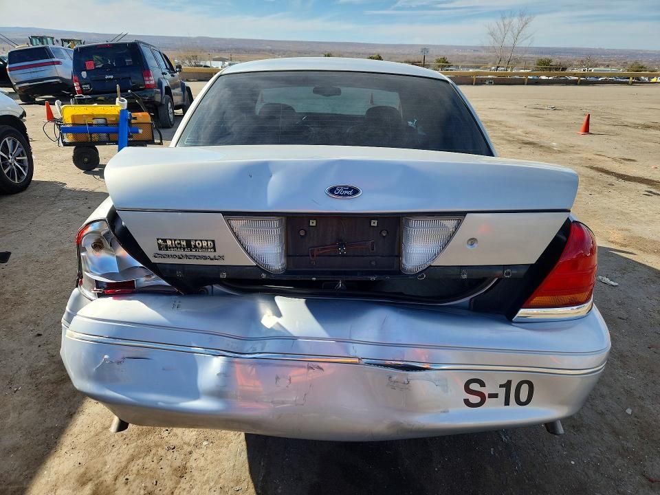 2001 Ford Crown Victoria lx
