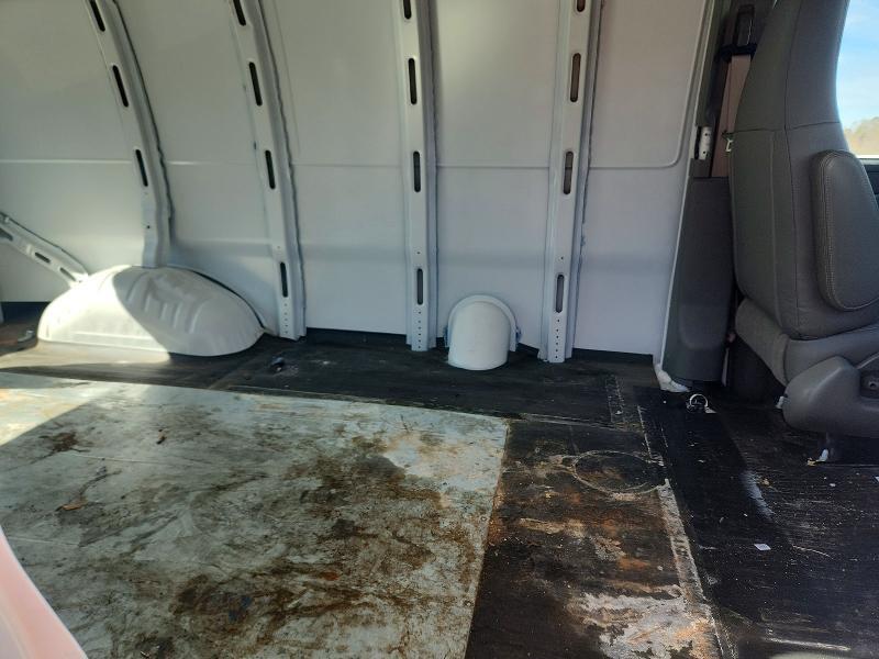 2025 GMC Savana 2500 Cargo Delivery Van