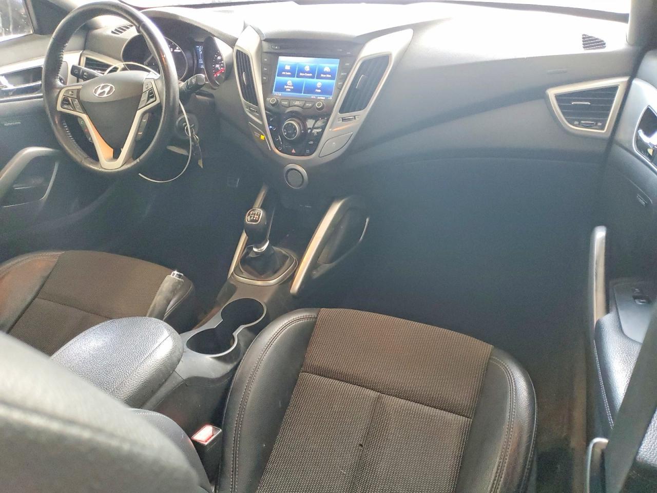 2013 Hyundai Veloster