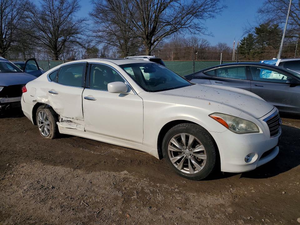 2011 Infiniti M37 x