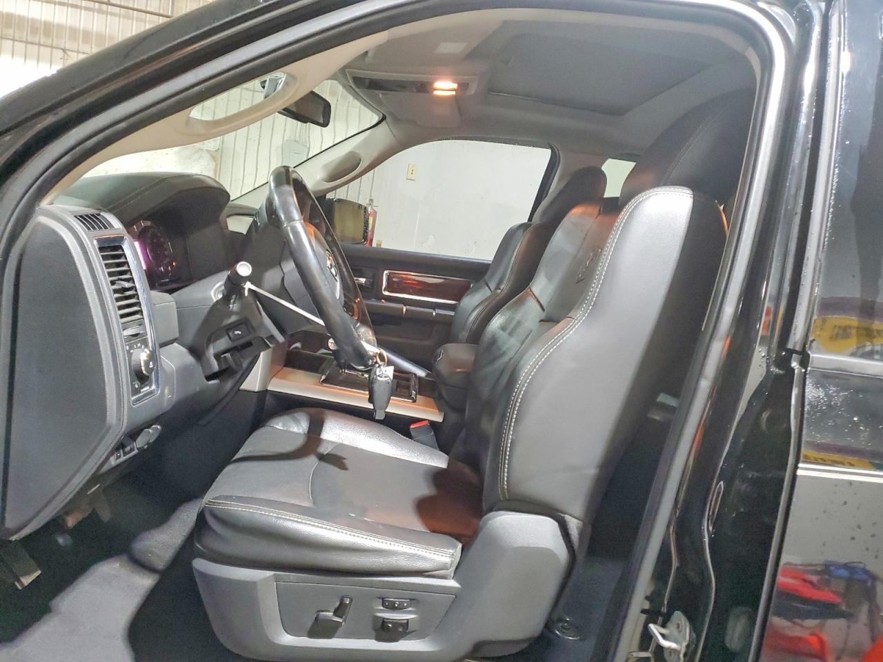 2012 Dodge RAM 1500 Laramie