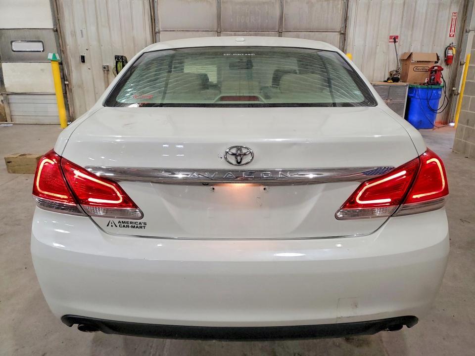 2011 Toyota Avalon Base