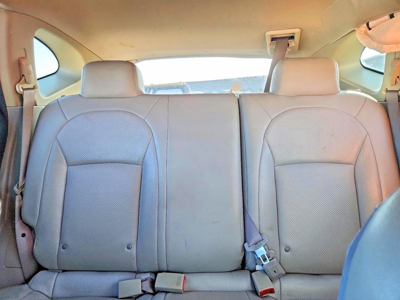 2010 Nissan Rogue s