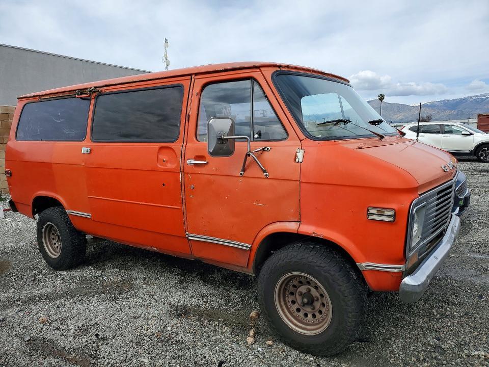 1972 GMC UK