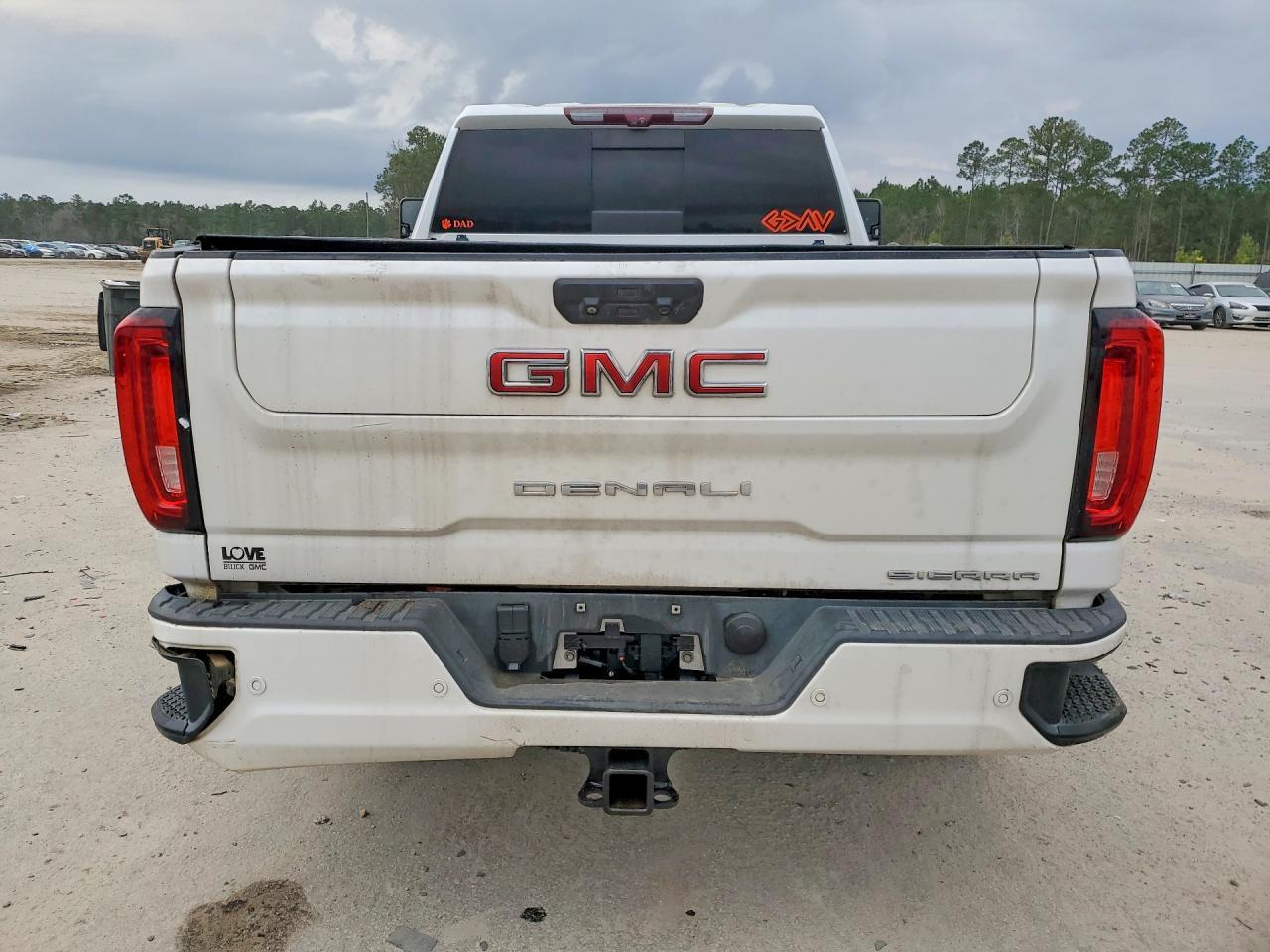 2020 GMC Sierra K2500 Denali