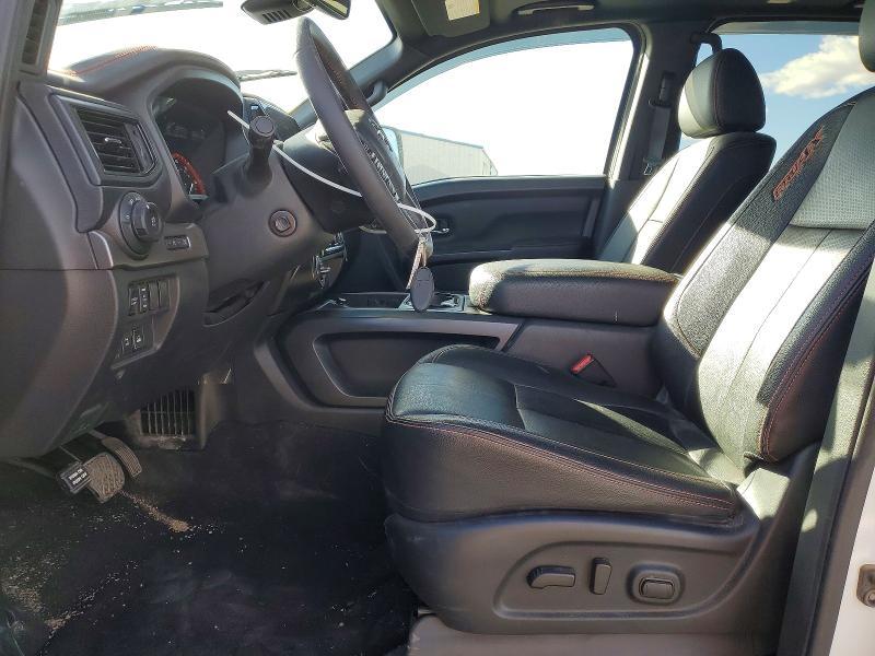 2024 Nissan Titan Pro-4x