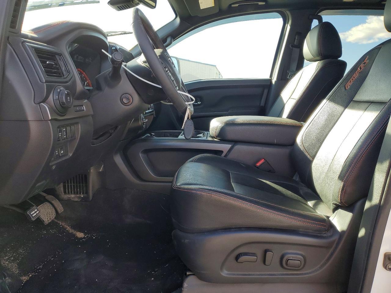 2024 Nissan Titan Pro-4x