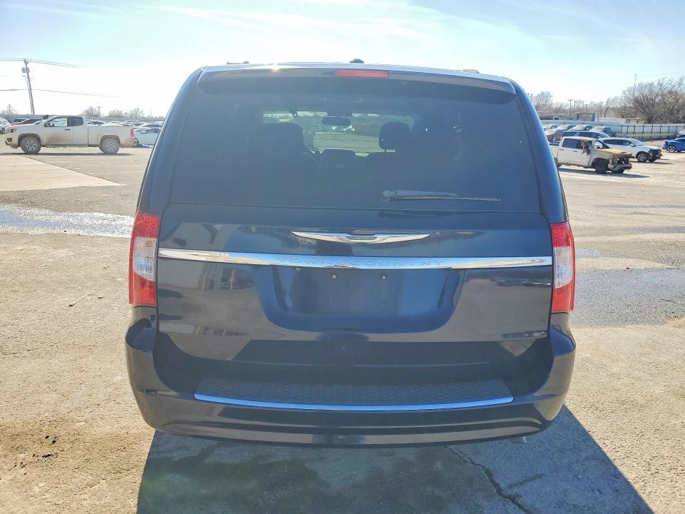 2012 Chrysler Town & Country Touring