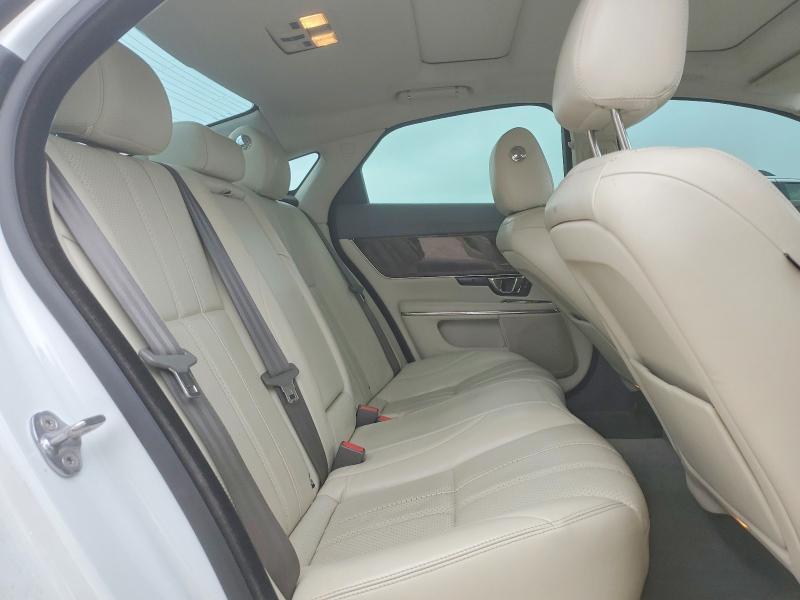 2015 Jaguar XJ