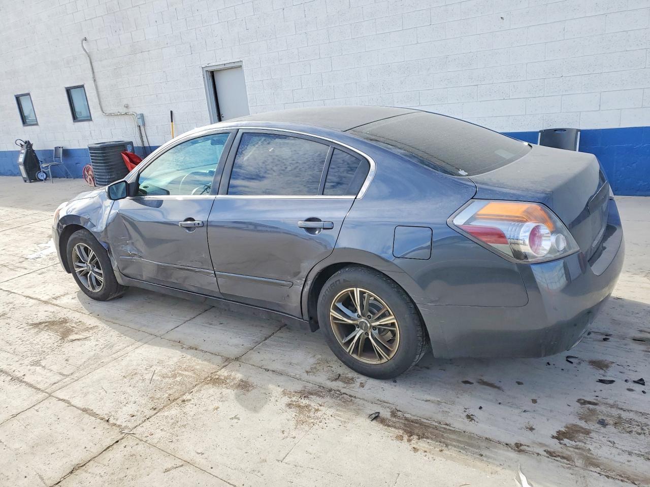 2012 Nissan Altima Base