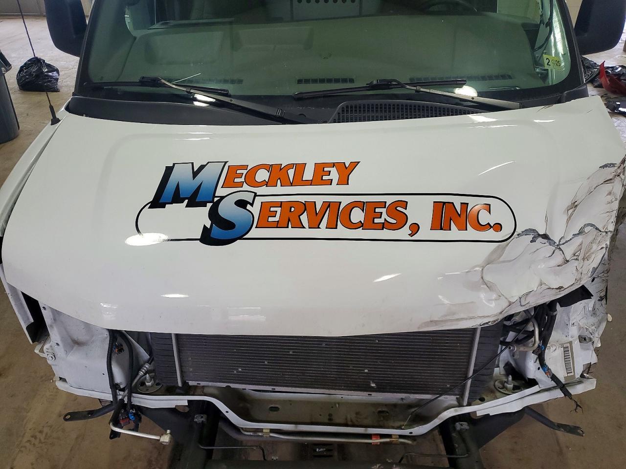 2023 GMC Savana G2500