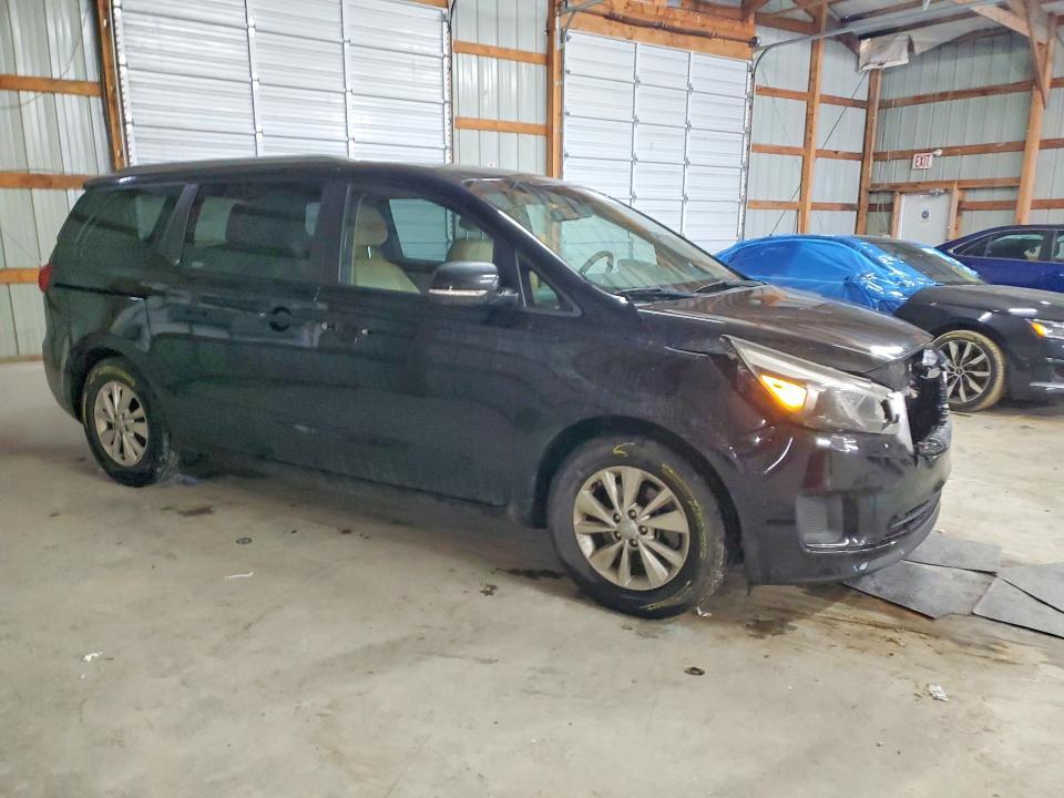 2015 KIA Sedona lx